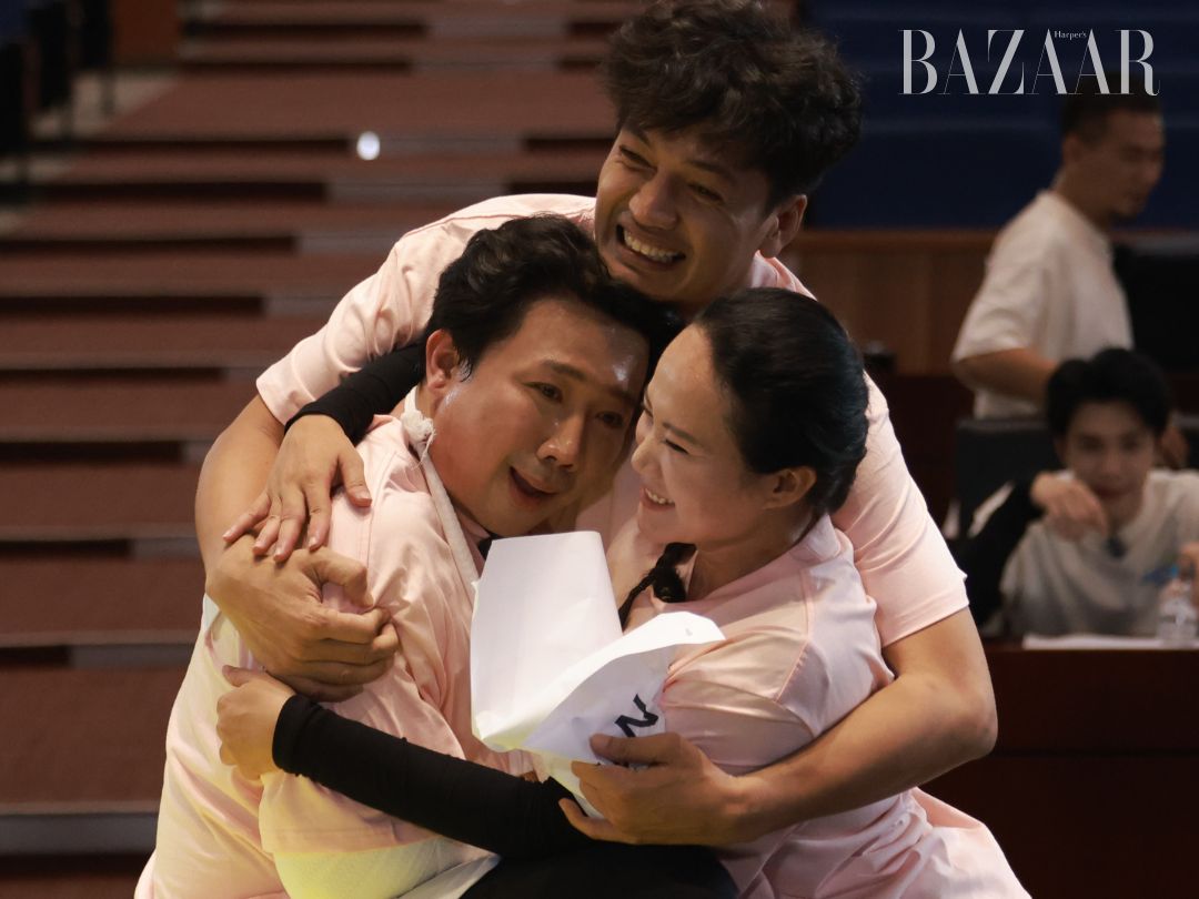 Trấn Thành “hóa xe nước mía” vắt cạn cột hơi trong tập 3 Running Man