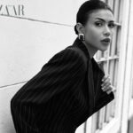Yillian Marie Atkinson: The Geometry of Confidence