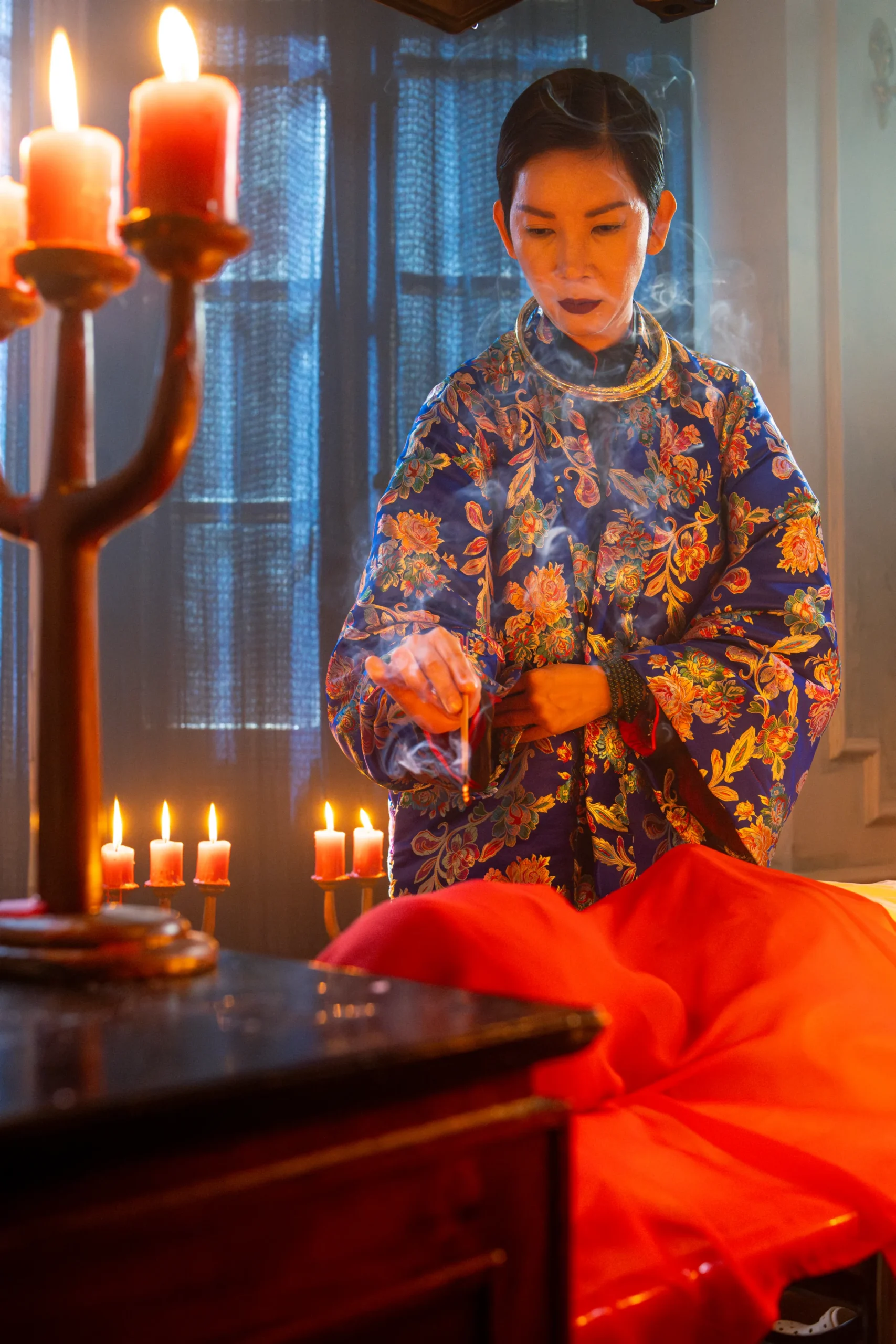 Xuân Lan vào vai bà Xuân - chủ một thẩm mỹ viện trá hình