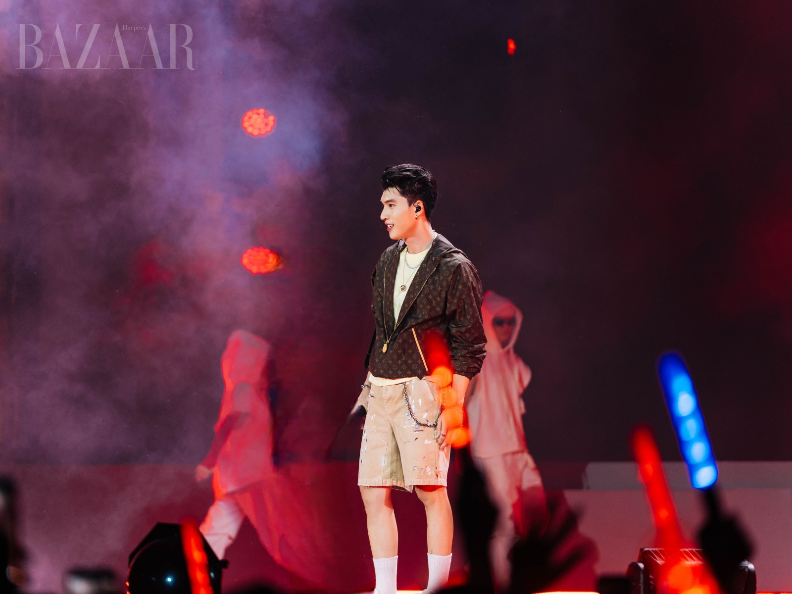 bzvn áo hieuthuhai concert mắt nhắm mắt mở louis vuitton lv00002