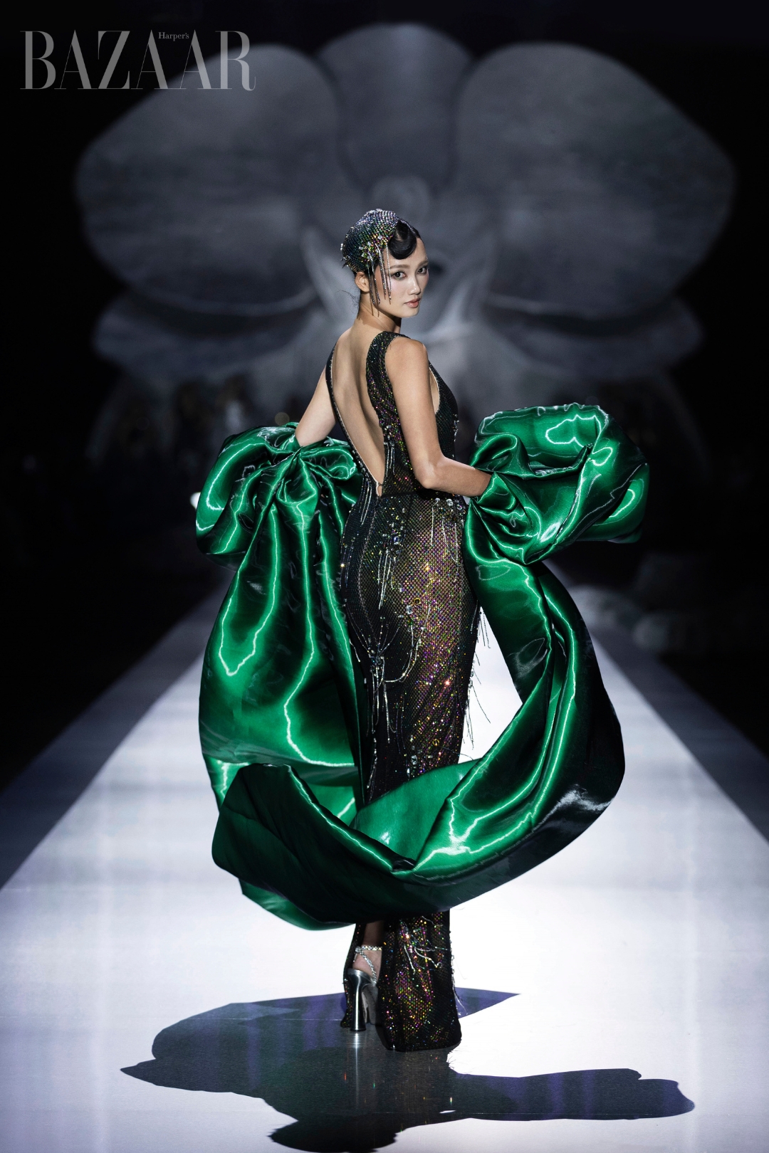 bzvn-chung-thanh-phong-ctp-no-3-show (6)