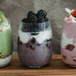 7 công thức yogurt parfait sáng tạo để bắt đầu ngày mới
