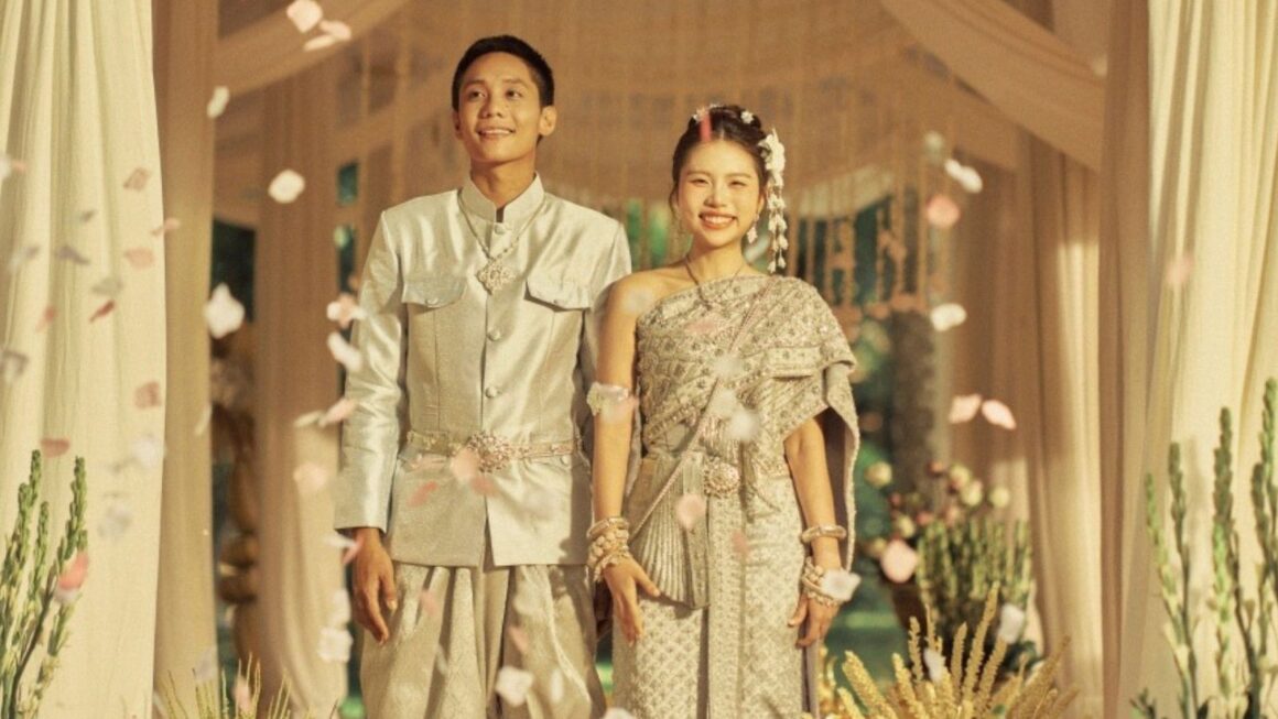 Phương Mỹ Chi đưa văn hóa Khmer vào Thiên Đường Với Người Thương