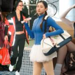 Hội IT-girl “đẩy thuyền” cho sự trở lại của những chiếc túi bowling